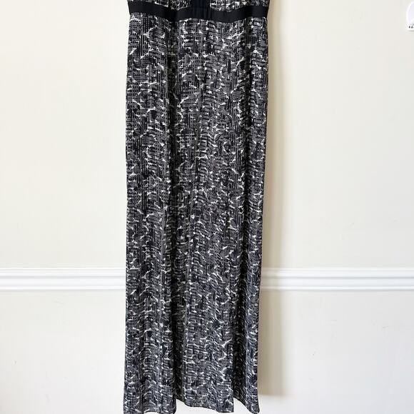 White House Black Market Printed Maxi Dress Size 8 Slit Flowy Romantic Long - Picture 5 of 12